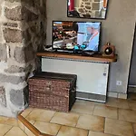 Apartment Belle Auvergnate Vue Panoramique Sur La Nature *