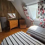 Belle Auvergnate Vue Panoramique Sur La Nature Apartment *