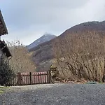 Apartment Belle Auvergnate Vue Panoramique Sur La Nature Mandailles-Saint-Julien
