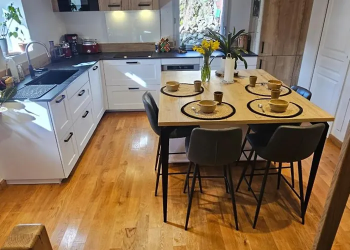 Appartement Belle Résidence Auvergnate Vue Panoramique Sur La Nature Mandailles-Saint-Julien