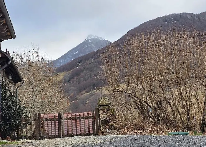 Appartement Belle Résidence Auvergnate Vue Panoramique Sur La Nature Mandailles-Saint-Julien